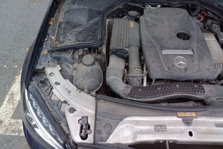 Used Mercedes-Benz C-Class 2017 C 200 L Sport Edition Engine Bay Right