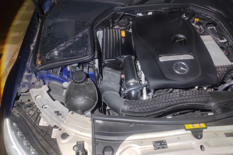 Used Mercedes-Benz C-Class 2017 C 200 L Sport Edition Engine Bay Right