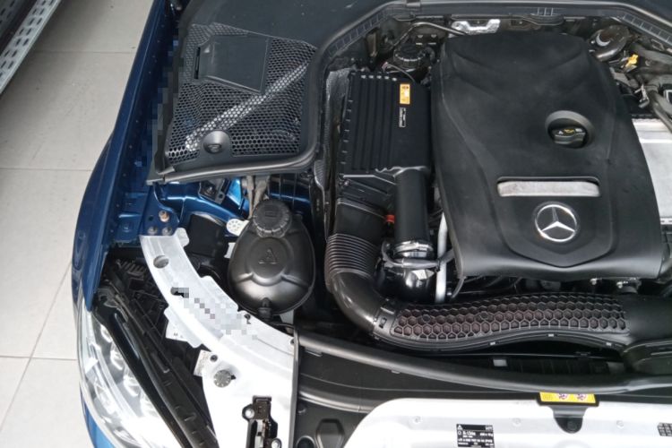 Used Mercedes-Benz C-Class 2017 C 200 L Sport Edition Engine Bay Right
