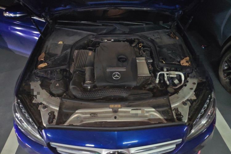 Used Mercedes-Benz C-Class 2017 Facelift C 200 L Sport Edition Engine Bay