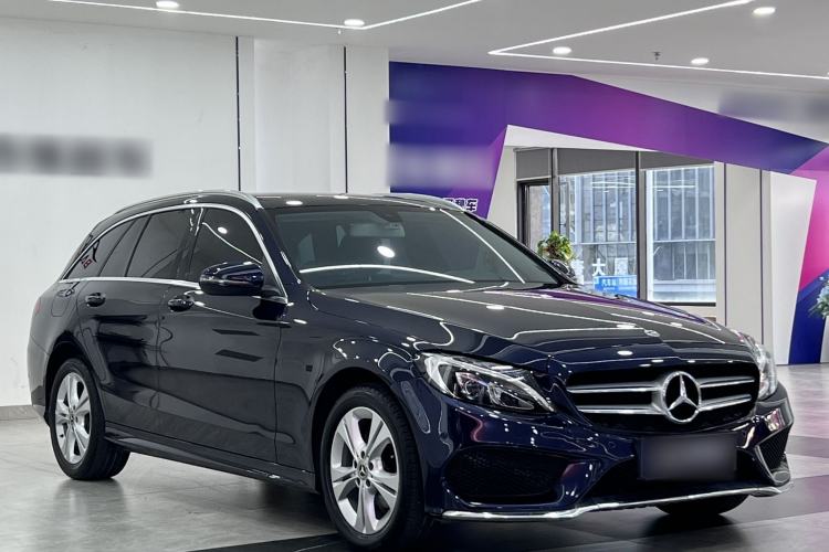 Used Mercedes-Benz C-Class 2017 Facelift C 180 Estate Exterior 1