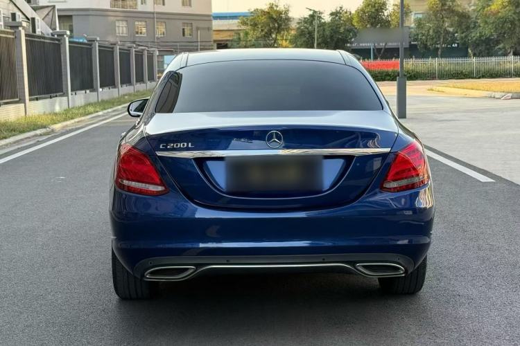 Used Mercedes-Benz C-Class 2017 Facelift C 200 L Exterior 11