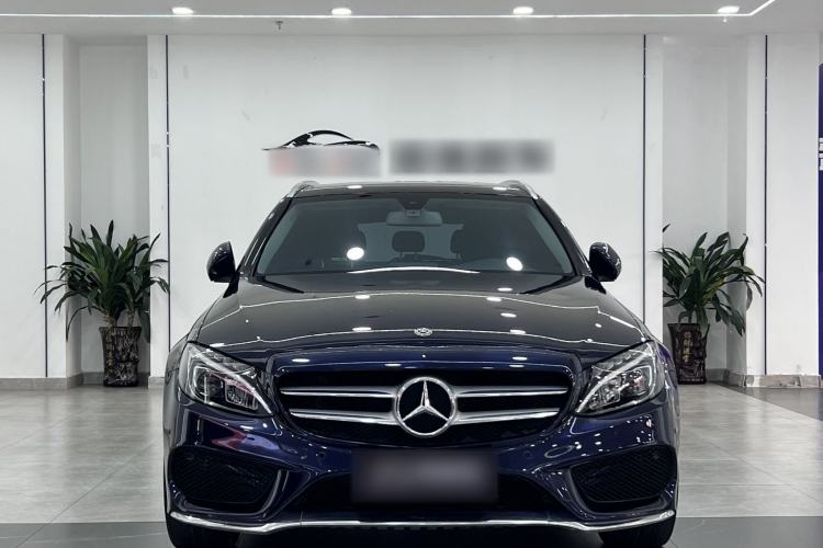 Used Mercedes-Benz C-Class 2017 Facelift C 180 Estate Exterior 2