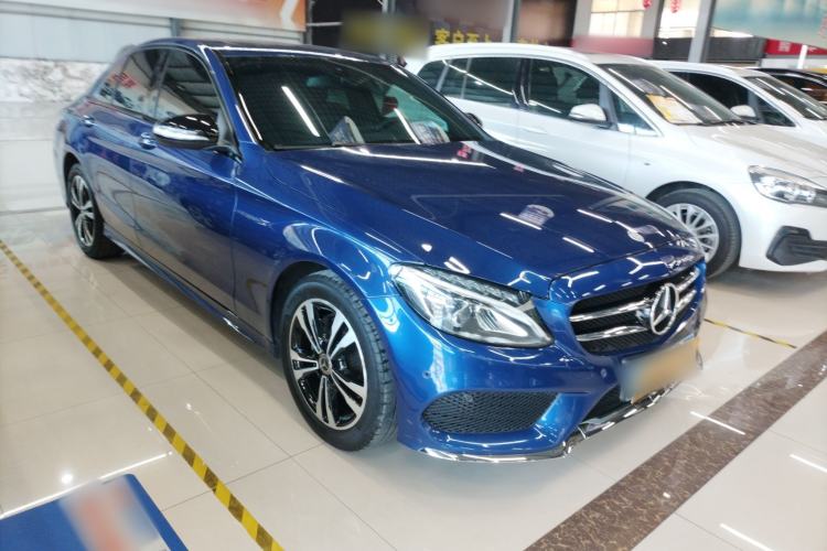 Used Mercedes-Benz C-Class 2017 C 200 Sport Edition Exterior 2