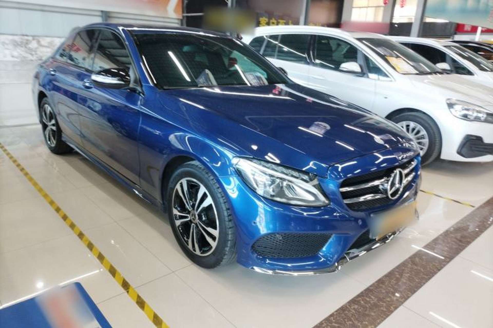 Used Mercedes-Benz C-Class 2017 C 200 Sport Edition Exterior 2