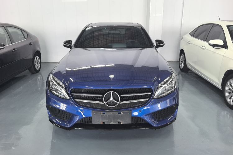 Used Mercedes-Benz C-Class 2017 C 200 Sport Edition Exterior 2