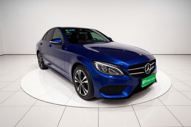 Used Mercedes-Benz C-Class 2017 Restyled C 200 Sport Edition Exterior 2