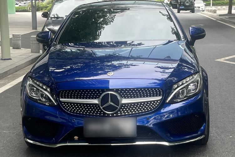 Used Mercedes-Benz C-Class 2017 C 200 4MATIC Coupe Exterior 2