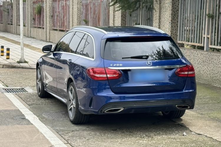 Used Mercedes-Benz C-Class 2017 C 200 station wagon Exterior 3