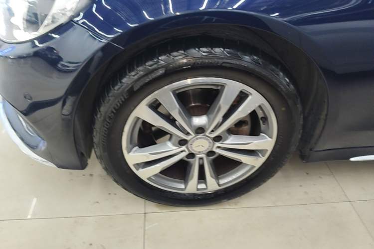Used Mercedes-Benz C-Class 2017 C 200 L Sport Edition Exterior 4