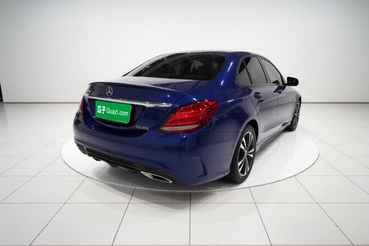Used Mercedes-Benz C-Class 2017 Restyled C 200 Sport Edition Exterior 5