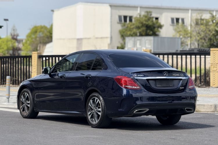 Used Mercedes-Benz C-Class 2017 Restyled C 200 Sport Edition Exterior 7