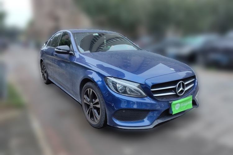 Used Mercedes-Benz C-Class 2017 Restyled C 200 Sport Edition Front Right 45 Deg