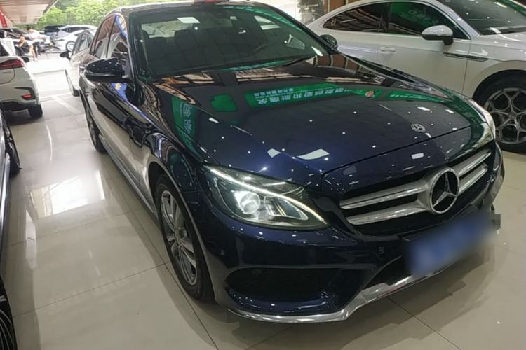 Used Mercedes-Benz C-Class 2017 Facelift C 200 L Sport Edition Front Right 45 Deg