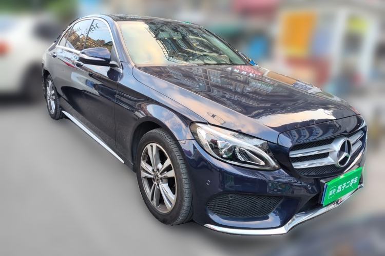 Used Mercedes-Benz C-Class 2017 Facelift C 200 L Sport Edition Front Right 45 Deg