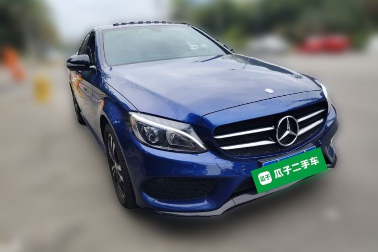 Used Mercedes-Benz C-Class 2017 C 200 Sport Edition Front Right 45 Deg