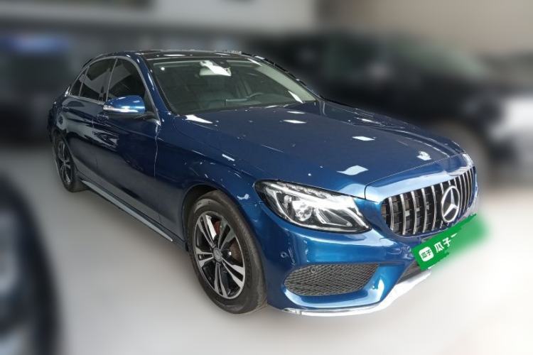 Used Mercedes-Benz C-Class 2017 C 200 L Sport Edition Front Right 45 Deg