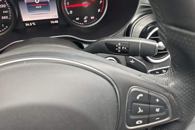Used Mercedes-Benz C-Class 2017 Revised C 180 L Dynamic Sports Edition Gear Lever