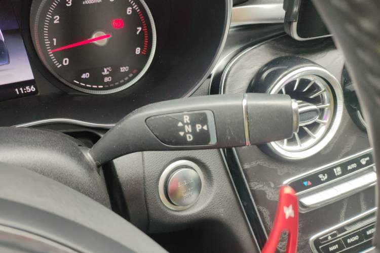 Used Mercedes-Benz C-Class 2017 Restyled C 180 L Fashion Edition Sport Version Gear Lever
