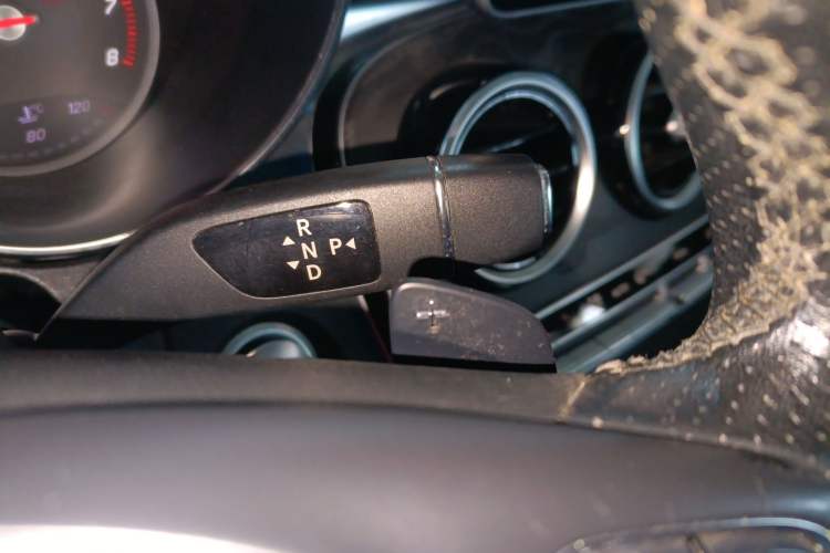 Used Mercedes-Benz C-Class 2017 Restyled C 180 L Fashion Edition Sport Version Gear Lever