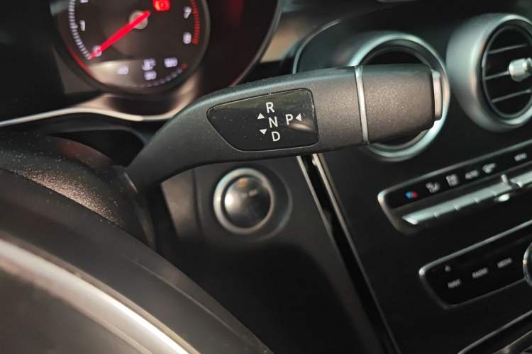 Used Mercedes-Benz C-Class 2017 Facelift C 200 Station Wagon Gear Lever