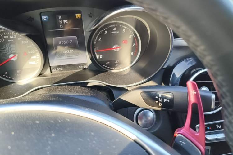 Used Mercedes-Benz C-Class 2017 Restyled C 200 Sport Edition Gear Lever