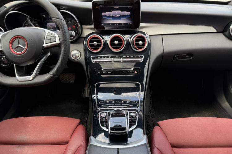 Used Mercedes-Benz C-Class 2017 Restyled C 200 Sport Edition Gear Lever