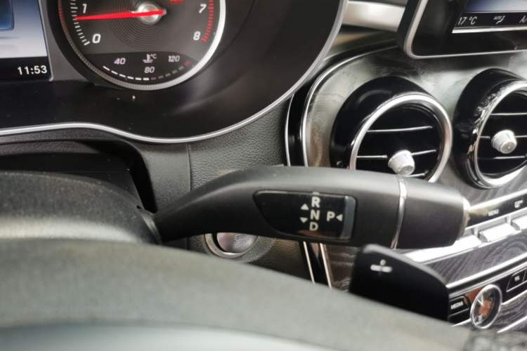 Used Mercedes-Benz C-Class 2017 C 200 L Sport Edition Gear Lever