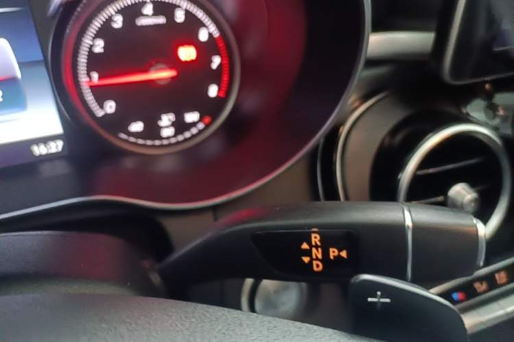 Used Mercedes-Benz C-Class 2017 C 200 L Sport Edition Gear Lever