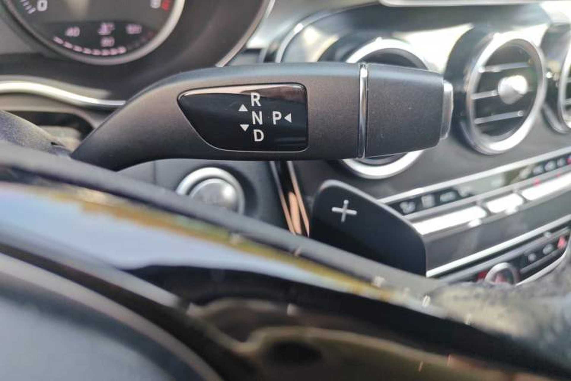 Used Mercedes-Benz C-Class 2017 Restyled C 180 L Fashion Edition Sport Version Gear Lever