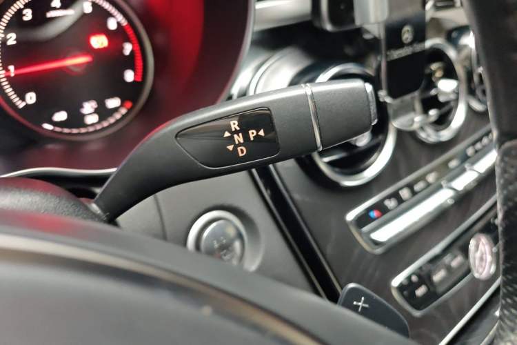 Used Mercedes-Benz C-Class 2017 C 200 L Sport Edition Gear Lever