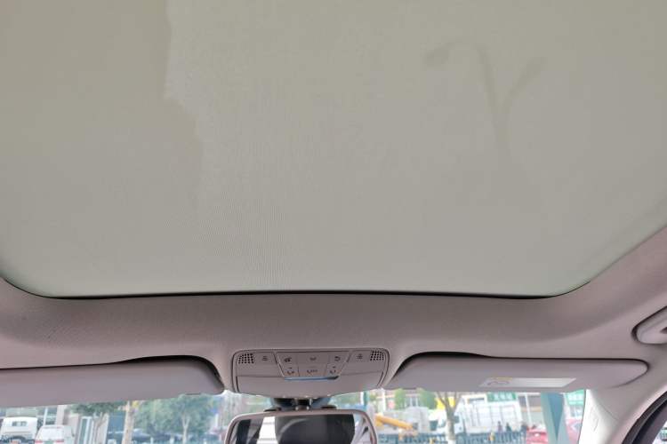 Used Mercedes-Benz C-Class 2017 C 200 station wagon Headliner