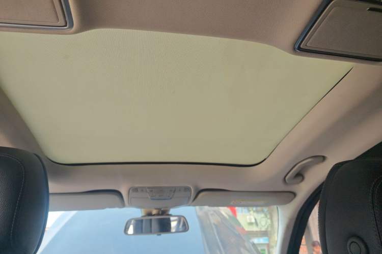Used Mercedes-Benz C-Class 2017 Facelift C 200 L Sport Edition Headliner