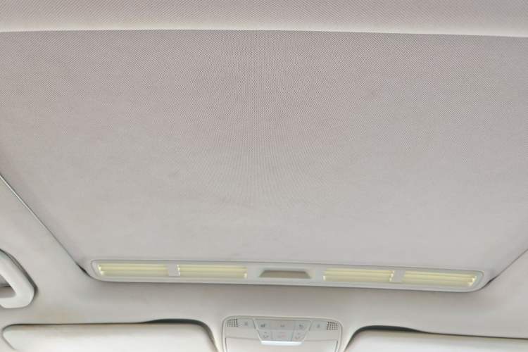 Used Mercedes-Benz C-Class 2017 C 180 L Sport Edition Headliner