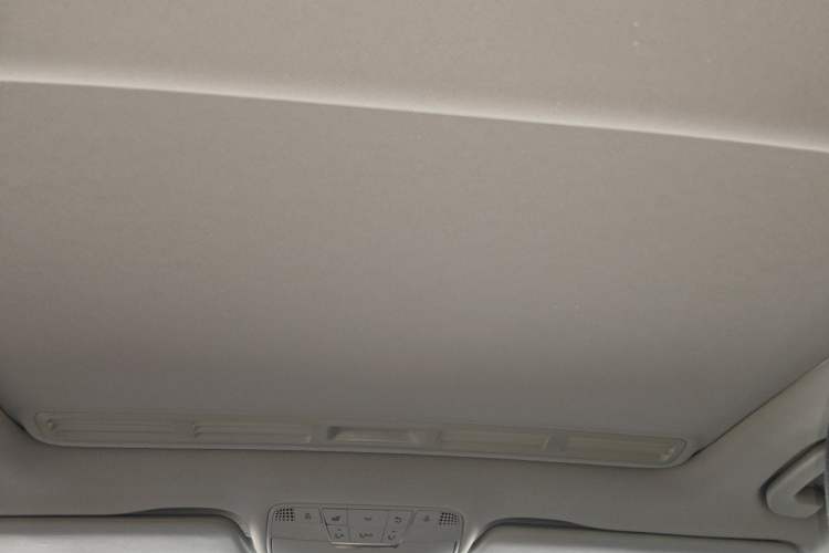 Used Mercedes-Benz C-Class 2017 C 180 L Sport Edition Headliner