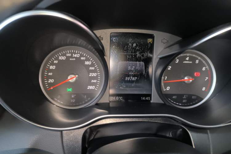 Used Mercedes-Benz C-Class 2017 Facelift C 180 Estate Instrument Cluster