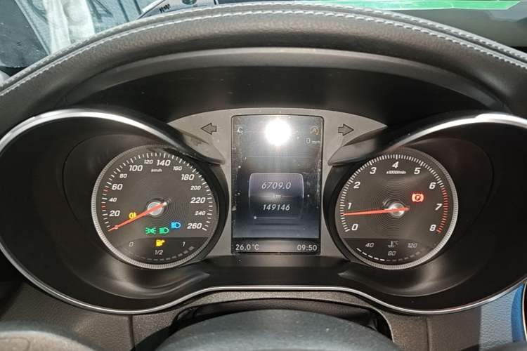Used Mercedes-Benz C-Class 2017 Facelift C 200 L Sport Edition Instrument Cluster