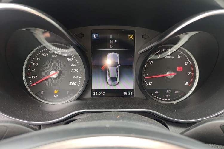 Used Mercedes-Benz C-Class 2017 Facelift C 200 L Sport Edition Instrument Cluster
