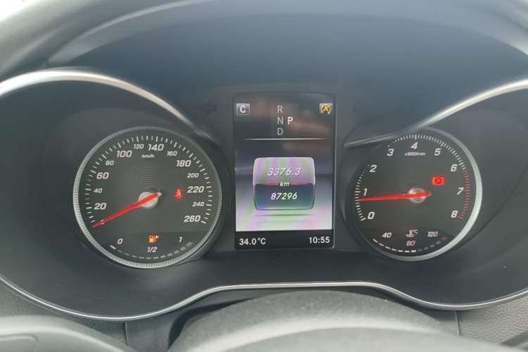 Used Mercedes-Benz C-Class 2017 Restyled C 200 Sport Edition Instrument Cluster