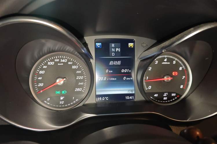 Used Mercedes-Benz C-Class 2017 C 180 L Sport Edition Instrument Cluster