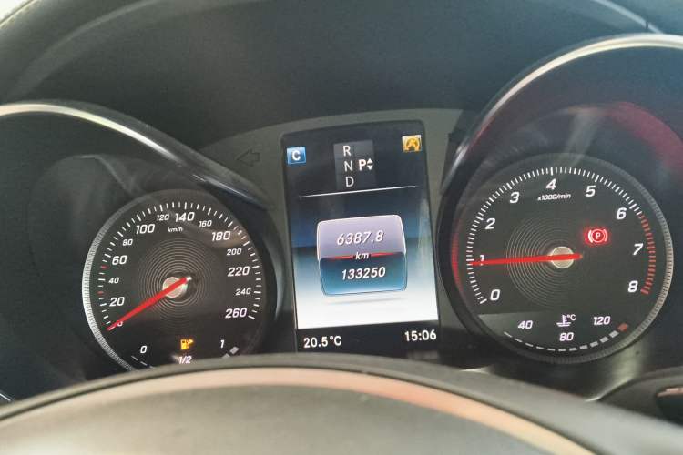 Used Mercedes-Benz C-Class 2017 Facelift C 200 L Sport Edition Instrument Cluster