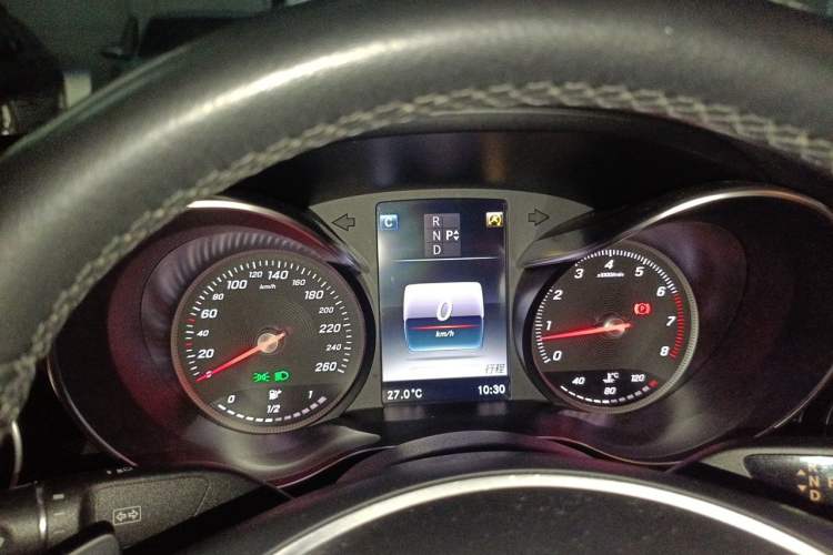 Used Mercedes-Benz C-Class 2017 Facelift C 200 L Sport Edition Instrument Cluster