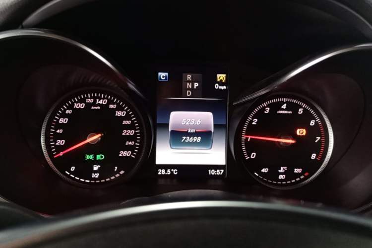 Used Mercedes-Benz C-Class 2017 Restyled C 200 Sport Edition Instrument Cluster