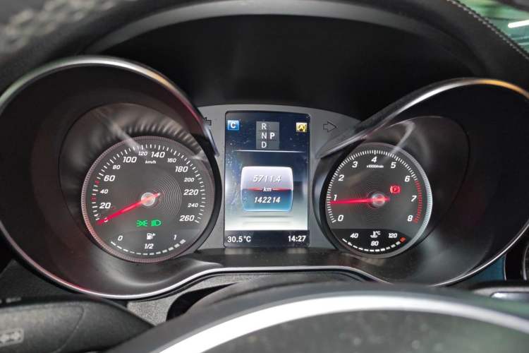 Used Mercedes-Benz C-Class 2017 Facelift C 200 L Sport Edition Instrument Cluster