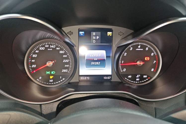 Used Mercedes-Benz C-Class 2017 Restyled C 200 Sport Edition Instrument Cluster