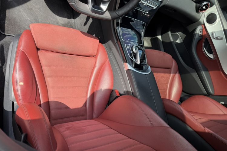 Used Mercedes-Benz C-Class 2017 Restyled C 200 Sport Edition Interior 1