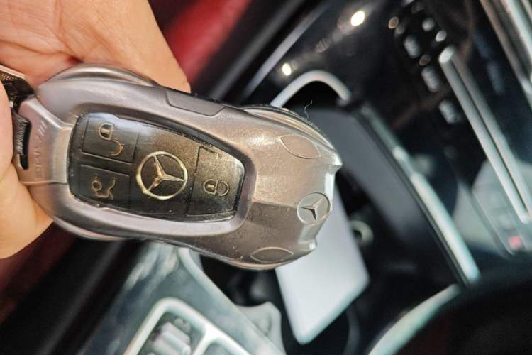 Used Mercedes-Benz C-Class 2017 Restyled C 200 Sport Edition Interior 1