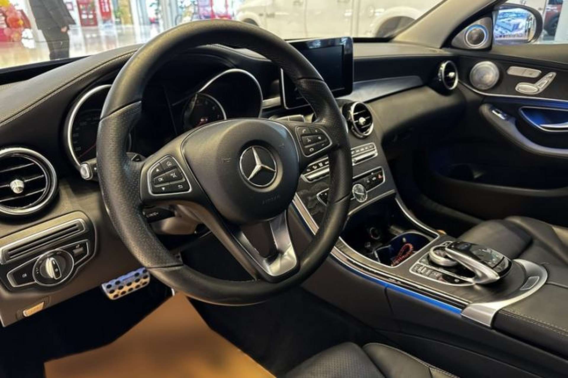 Used Mercedes-Benz C-Class 2017 Facelift C 200 L Sport Edition Interior 1