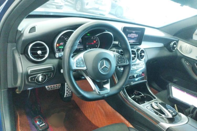 Used Mercedes-Benz C-Class 2017 C 200 Sport Edition Interior 2