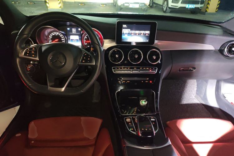 Used Mercedes-Benz C-Class 2017 Restyled C 200 Sport Edition Interior 2